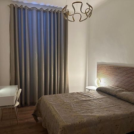 Luna In Trastevere Apartamento โรม ภายนอก รูปภาพ