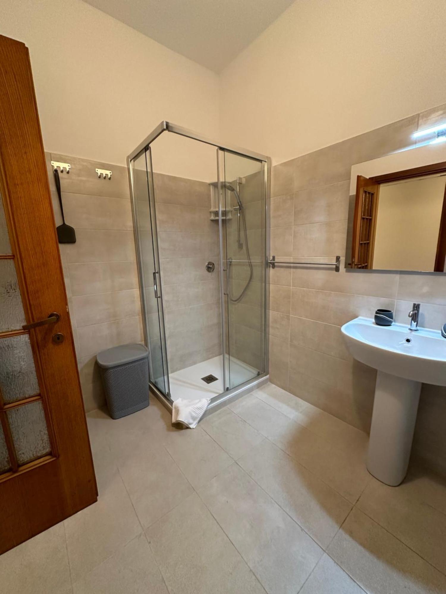 Luna In Trastevere Apartamento โรม ภายนอก รูปภาพ