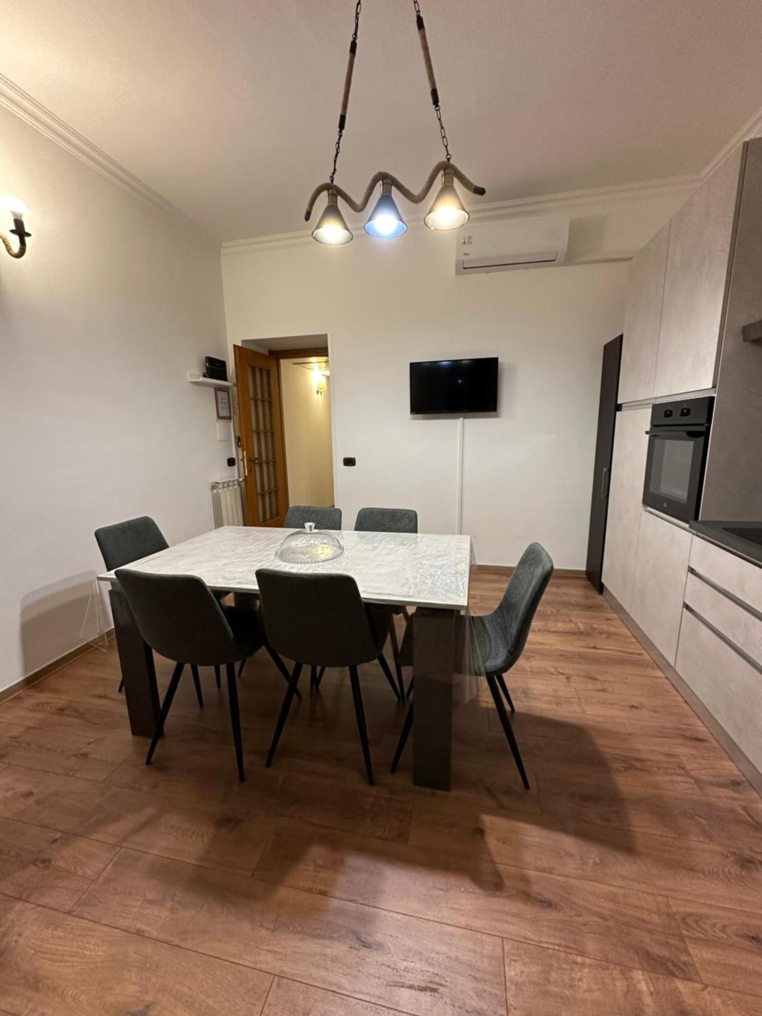 Luna In Trastevere Apartamento โรม ภายนอก รูปภาพ
